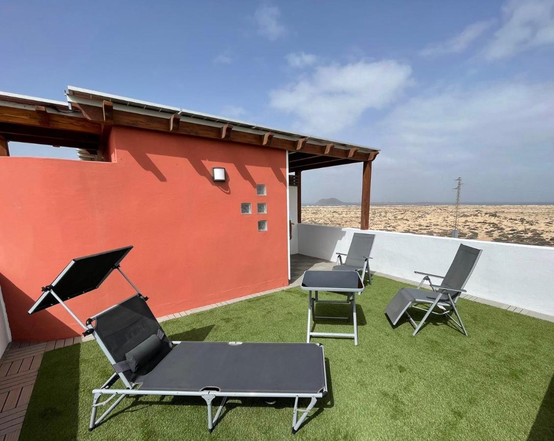 Villa Marie Agradable Y Tranquila Maison Con Piscina Corralejo Exterior photo