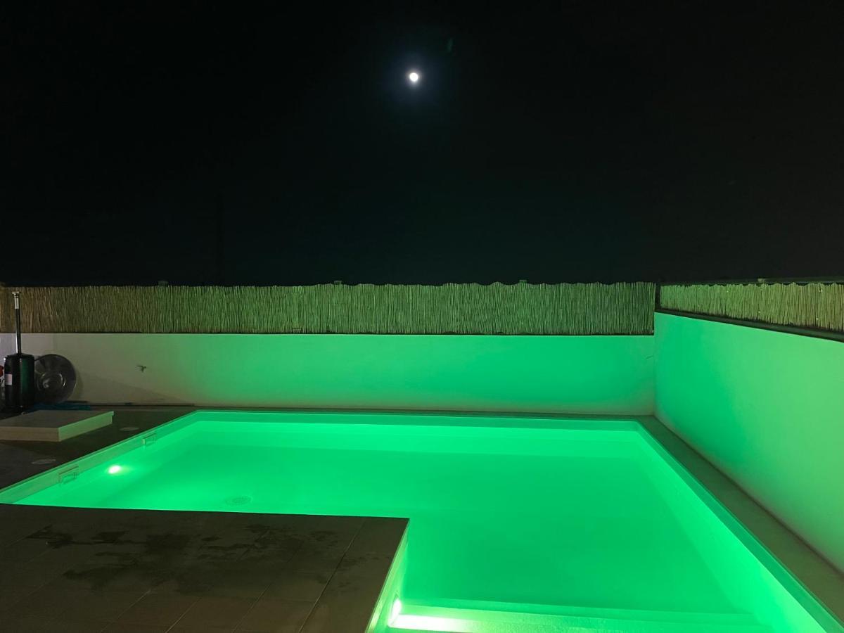 Villa Marie Agradable Y Tranquila Maison Con Piscina Corralejo Exterior photo